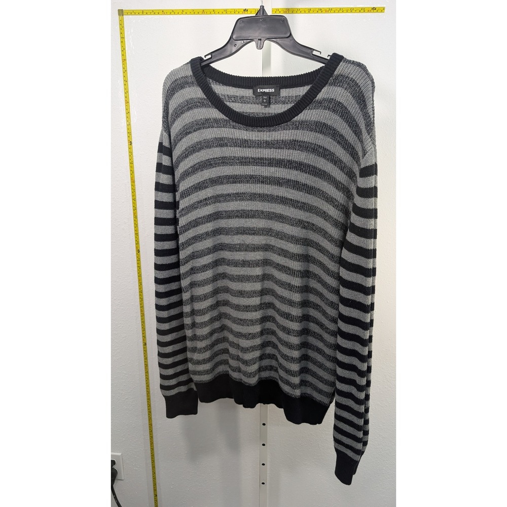 Express Mens Large Black Gray Striped Crew Neck Long Sleeve Knit Sweater